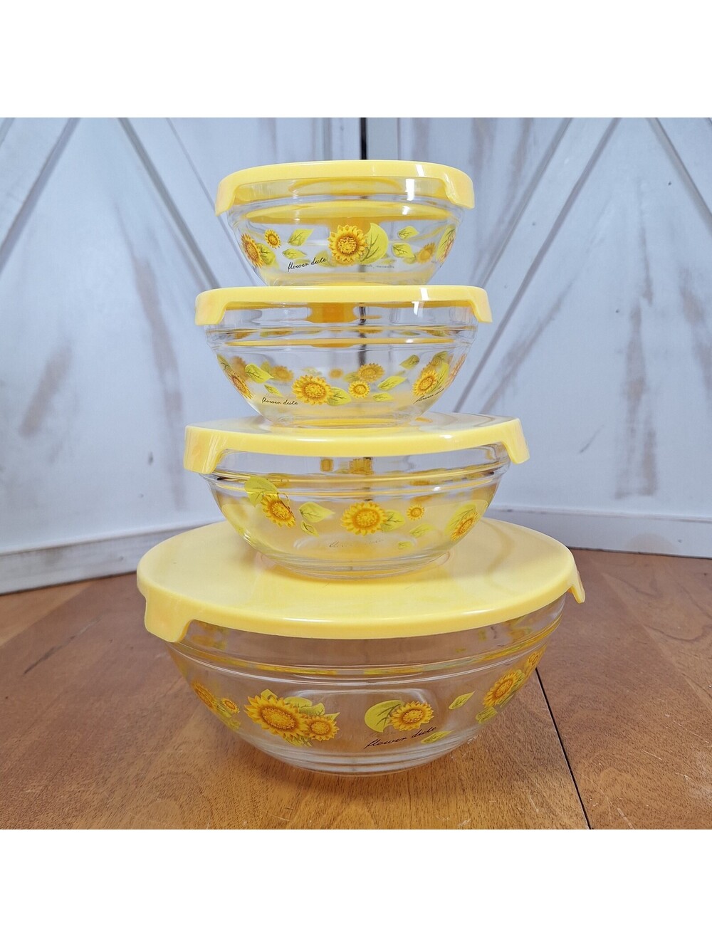 Flower Dute Nesting Bowl Set of 4 Sunflower Glass w/Lids Heat Resistant Vintage
